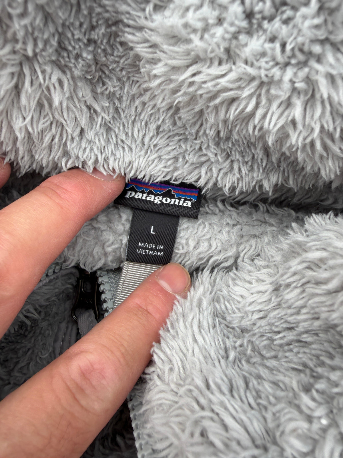 Patagonia quarter zip fleece pullover